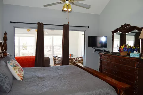Bedroom - 79 Anglers Pointe #5, Branson, MO 65616 photo 2 of 7