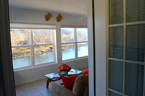 Entry Way - 79 Anglers Pointe #5, Branson, MO 65616 photo 4 of 5