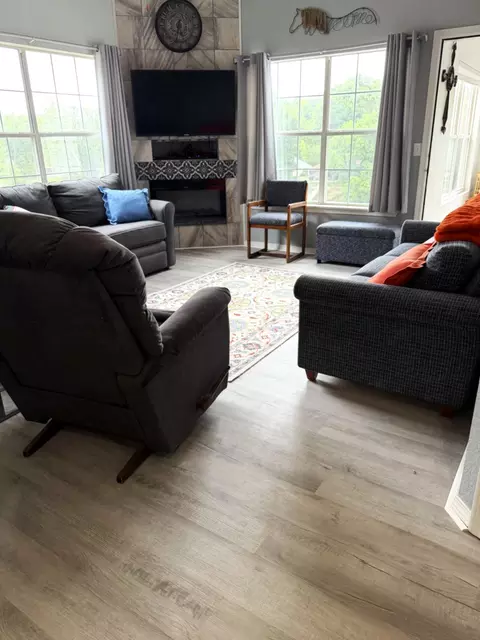 Living - 79 Anglers Pointe #5, Branson, MO 65616 photo 2 of 3