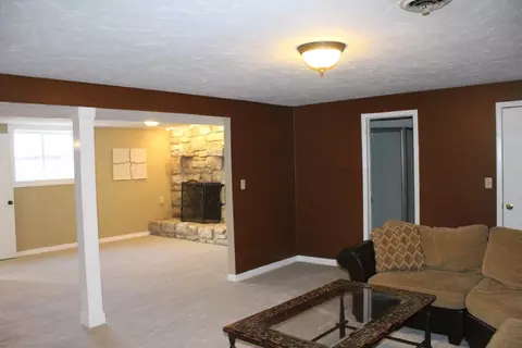 2916 S Chantilly Ln, Springfield, MO 65804 photo 49