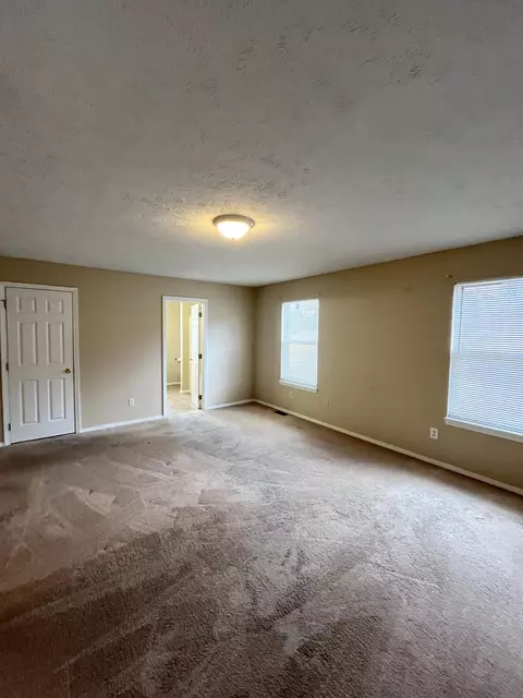 Bedroom - 134 Wright Rd, Reeds Spring, MO 65737 photo 1 of 2