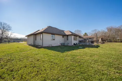 1237 W Will Aven Ct, Nixa, MO 65714 photo 35