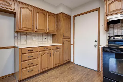 1306 W Lasalle St, Springfield, MO 65807 photo 9
