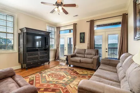 Living - 43 Songbird Cir #1, Branson, MO 65616 photo 2 of 3
