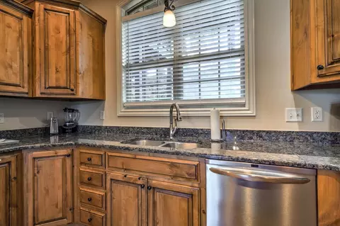 Kitchen - 43 Songbird Cir #1, Branson, MO 65616 photo 3 of 4