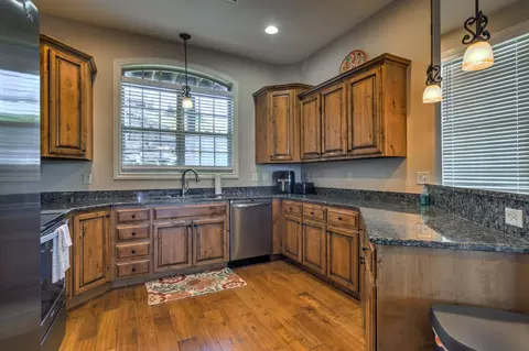Kitchen - 43 Songbird Cir #1, Branson, MO 65616 photo 2 of 4