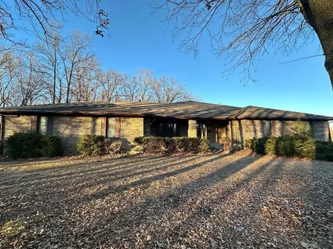 4669 E 13th St, Joplin, MO 64801