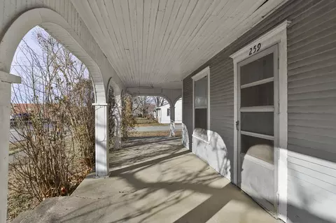 Exterior - 259 E Jefferson St, Marshfield, MO 65706 photo 6 of 11