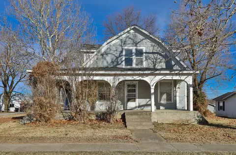 Exterior - 259 E Jefferson St, Marshfield, MO 65706 photo 2 of 11