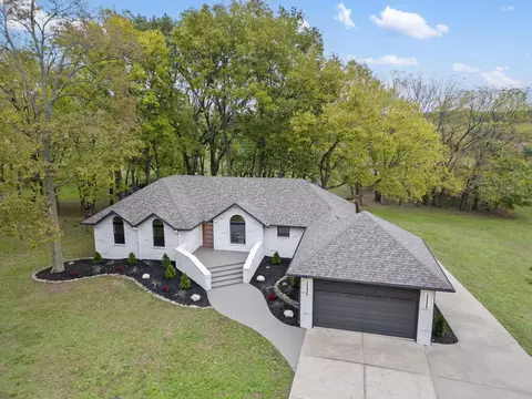 3098 N Skyview Ln, Ozark, MO 65721 photo 2