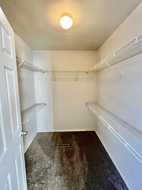 330 W Summit St, Aurora, MO 65605 photo 7