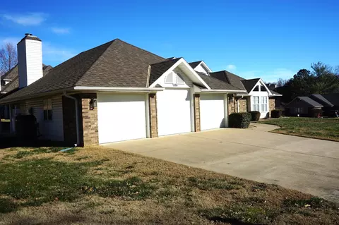 186 Avon Ln, Branson, MO 65616 photo 4