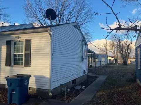 1709 Jackson St, Lamar, MO 64759 photo 3