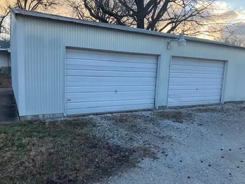 1709 Jackson St, Lamar, MO 64759 photo 5