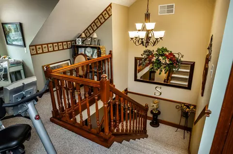 Entry Way - 841 E Hubble Dr, Marshfield, MO 65706 photo 8 of 8