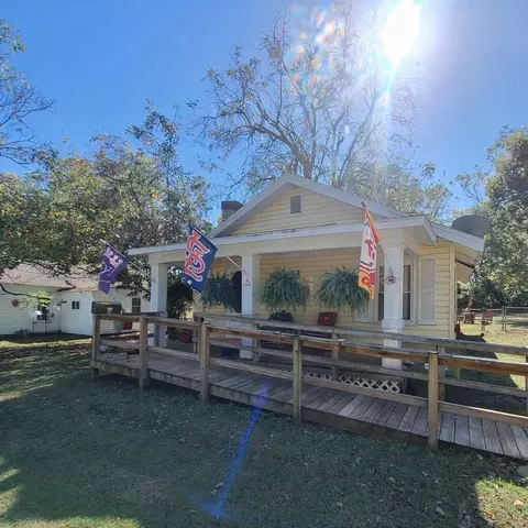 1808 W Walnut St, Springfield, MO 65806