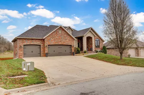 1630 N Waterstone Ave, Springfield, MO 65802 photo 3