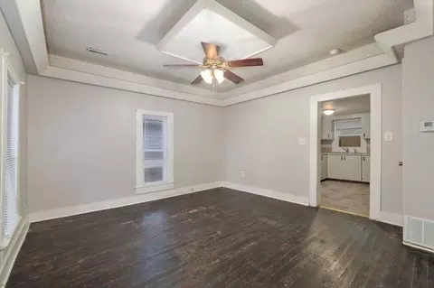 Living - 906 E Garfield St, Springfield, MO 65803 photo 2 of 3