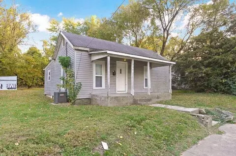 Other - 906 E Garfield St, Springfield, MO 65803 photo 2 of 6
