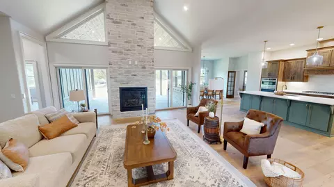 138 Brady Ln, Republic, MO 65738