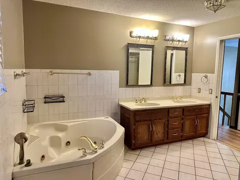 Bath - 708 S Main St, Willard, MO 65781 photo 3 of 4