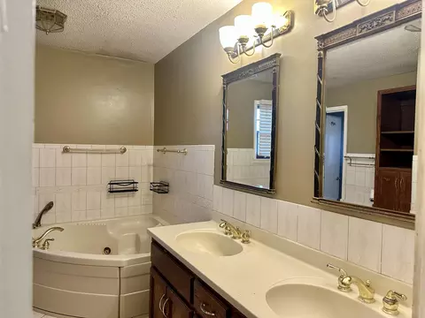 Bath - 708 S Main St, Willard, MO 65781 photo 2 of 4