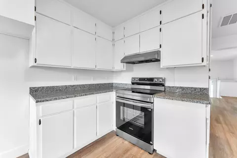 2113 Greene Rd, Sparta, MO 65753 photo 9