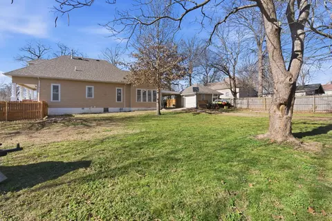 306 W County St, Monett, MO 65708 photo 26