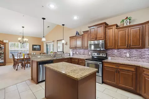 210 Rue De Villas Cir, Branson, MO 65616 photo 17