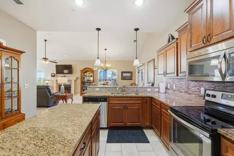 210 Rue De Villas Cir, Branson, MO 65616 photo 18