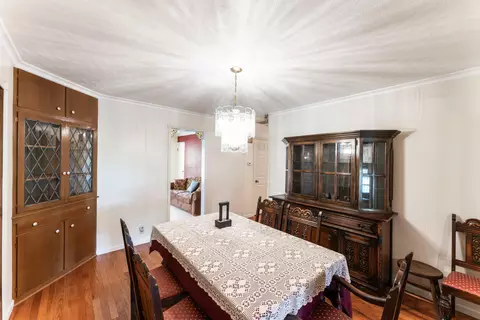 Dining - 1719 N Pine St, Nixa, MO 65714 photo 3 of 4
