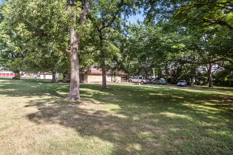1721 N Pine St, Nixa, MO 65714 photo 8