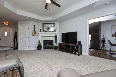 606 N Ellen St, Nixa, MO 65714 photo 6