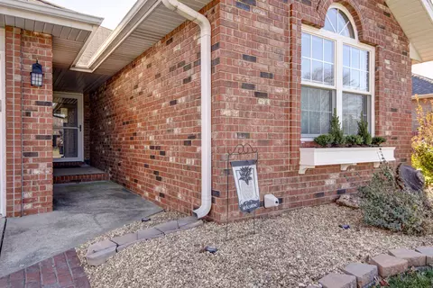 606 N Ellen St, Nixa, MO 65714 photo 3