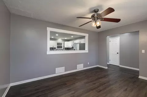 1944 S Mayfair Ave, Springfield, MO 65804 photo 5