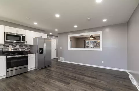 1944 S Mayfair Ave, Springfield, MO 65804 photo 9