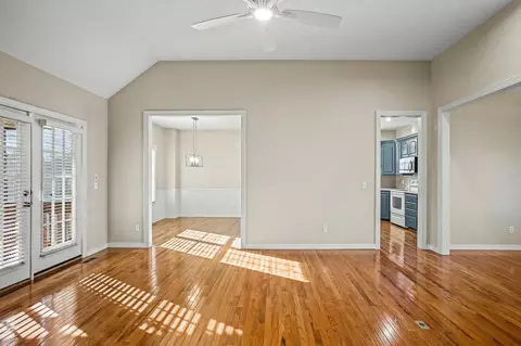 3772 E Chattanooga Dr, Springfield, MO 65809 photo 9