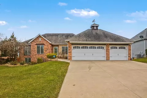 3772 E Chattanooga Dr, Springfield, MO 65809 photo 2
