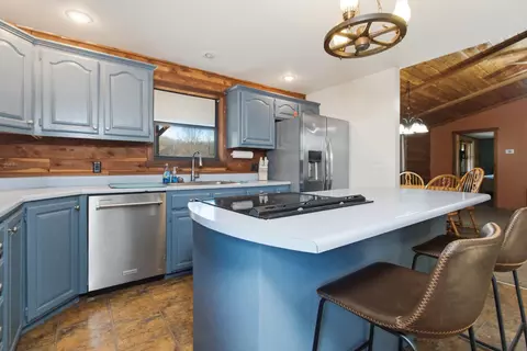 Kitchen - 1288 County Road 334, Tecumseh, MO 65760 photo 3 of 3