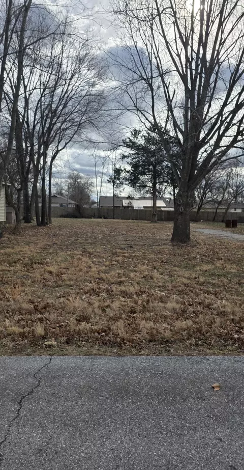 109 Thurman, Mount Vernon, MO 65712