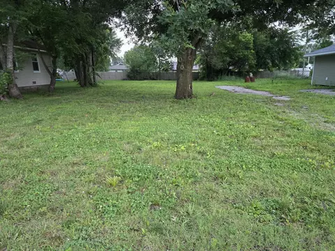 109 Thurman, Mount Vernon, MO 65712