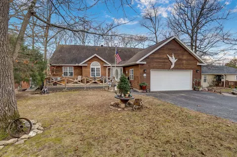 134 Deer Park Cir, Kimberling City, MO 65686