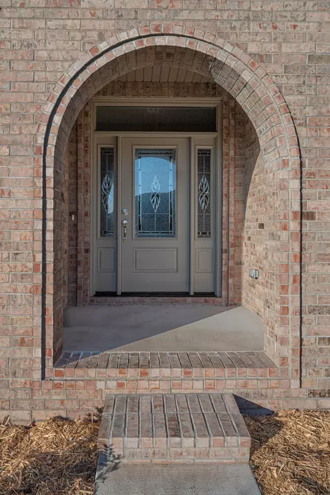 Exterior - 3579 W Cherokee St, Springfield, MO 65807 photo 5 of 7