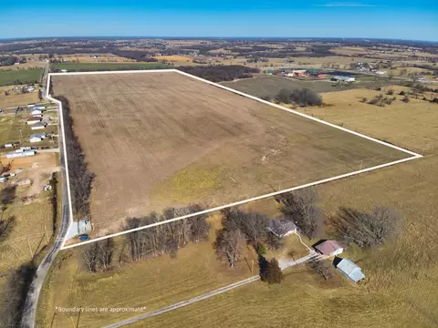 000 Lawrence 1232, Marionville, MO 65705