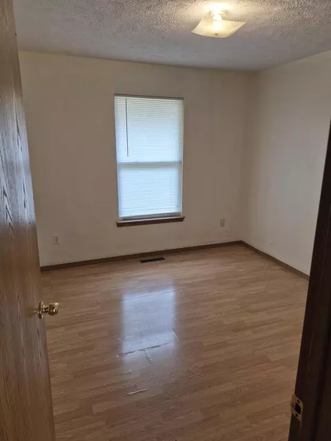 Bedroom - 3236 W Madison St, Springfield, MO 65802 photo 1 of 7