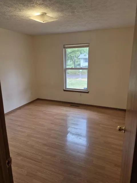 Bedroom - 3236 W Madison St, Springfield, MO 65802 photo 2 of 7
