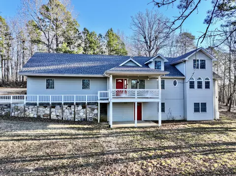 103 Holliday Dr, Van Buren, MO 63965