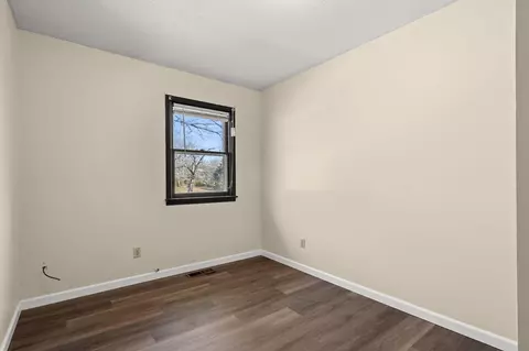 Bedroom - 1154 State Hwy 76, Branson, MO 65616 photo 1 of 13
