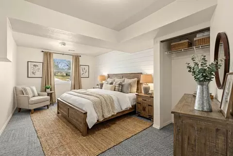 Bedroom - 1154 State Hwy 76, Branson, MO 65616 photo 11 of 13