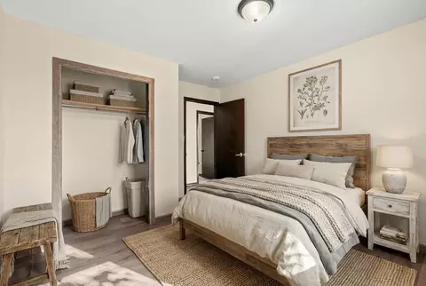 Bedroom - 1154 State Hwy 76, Branson, MO 65616 photo 3 of 13